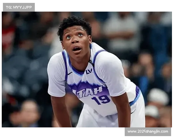 爵士贝利髋部拉伤退赛新秀亮眼，场均10.7分